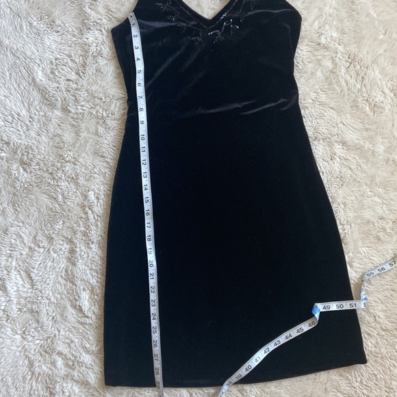 VINTAGE Y2K black halter tie velvet dress - Picture 12 of 12